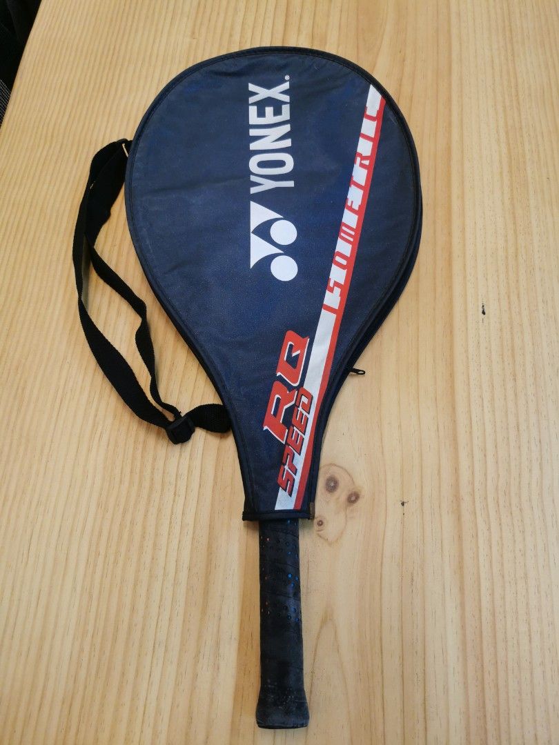 Rocket tenis store