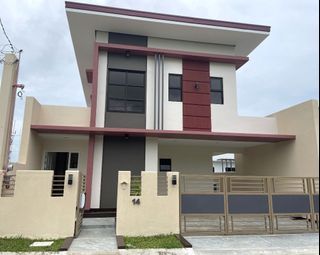 Brandnew & Elegant House & Lot For Sale In Parkplace Village Imus Cavite Near Daanghari Vermosa
