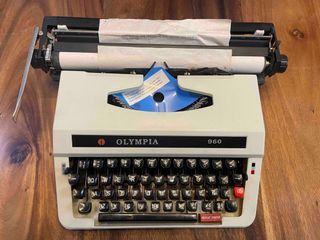 Brandnew Vintage Olympia Carina 960 Typewriter