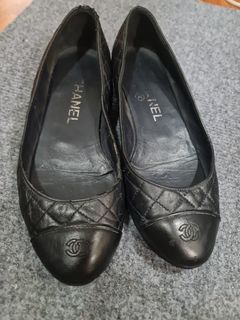 Chanel flats US 5.5 or 22cm