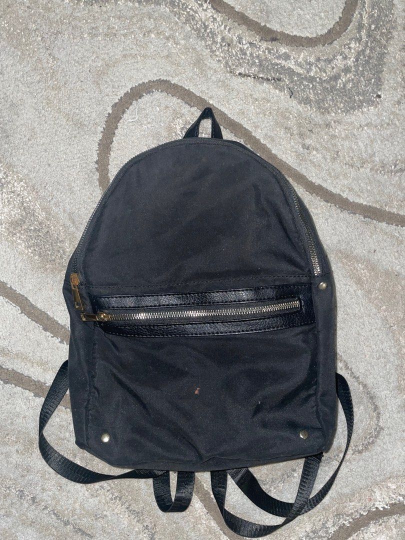 Mini backpack best sale cotton on