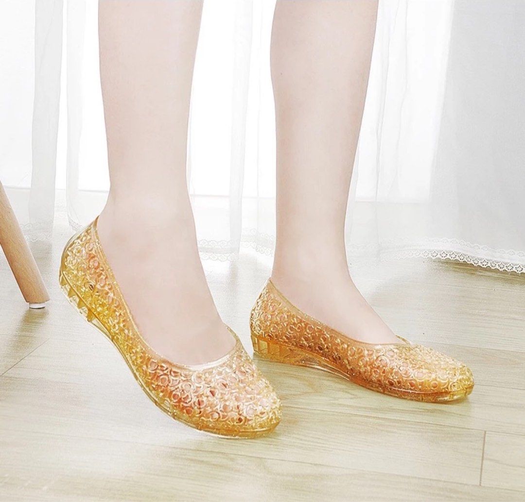 Crystal jelly rubber shoes Women s Fashion Footwear Flats on Carousell