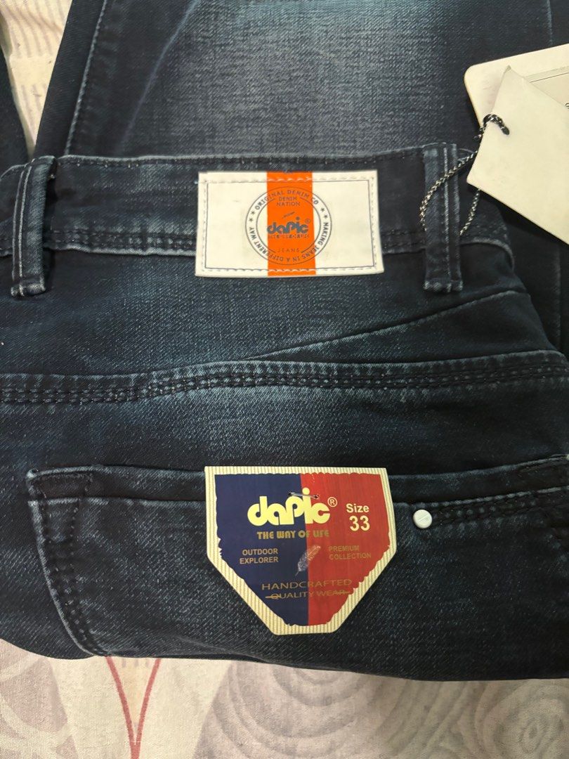 Dark Blue jeans from Dapic