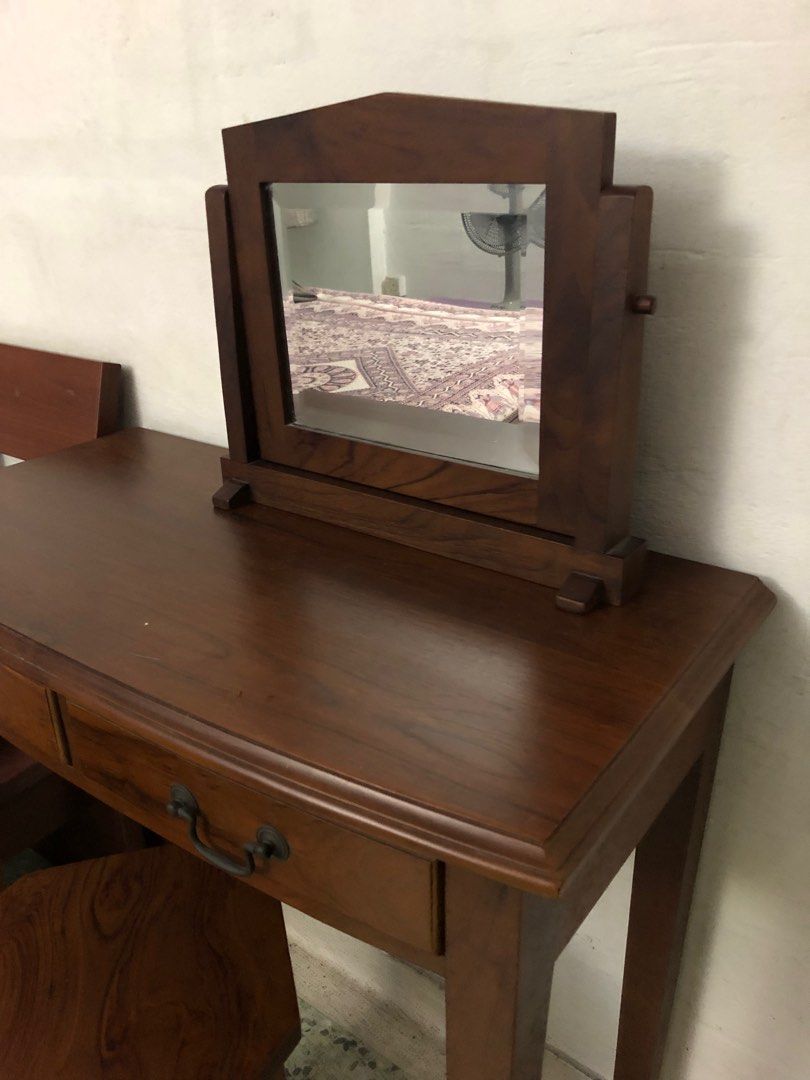 Second hand dressing table cheap with mirror and stool