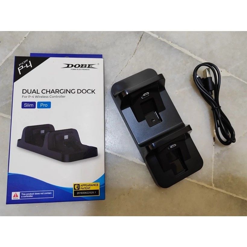 Ds4 dock outlet