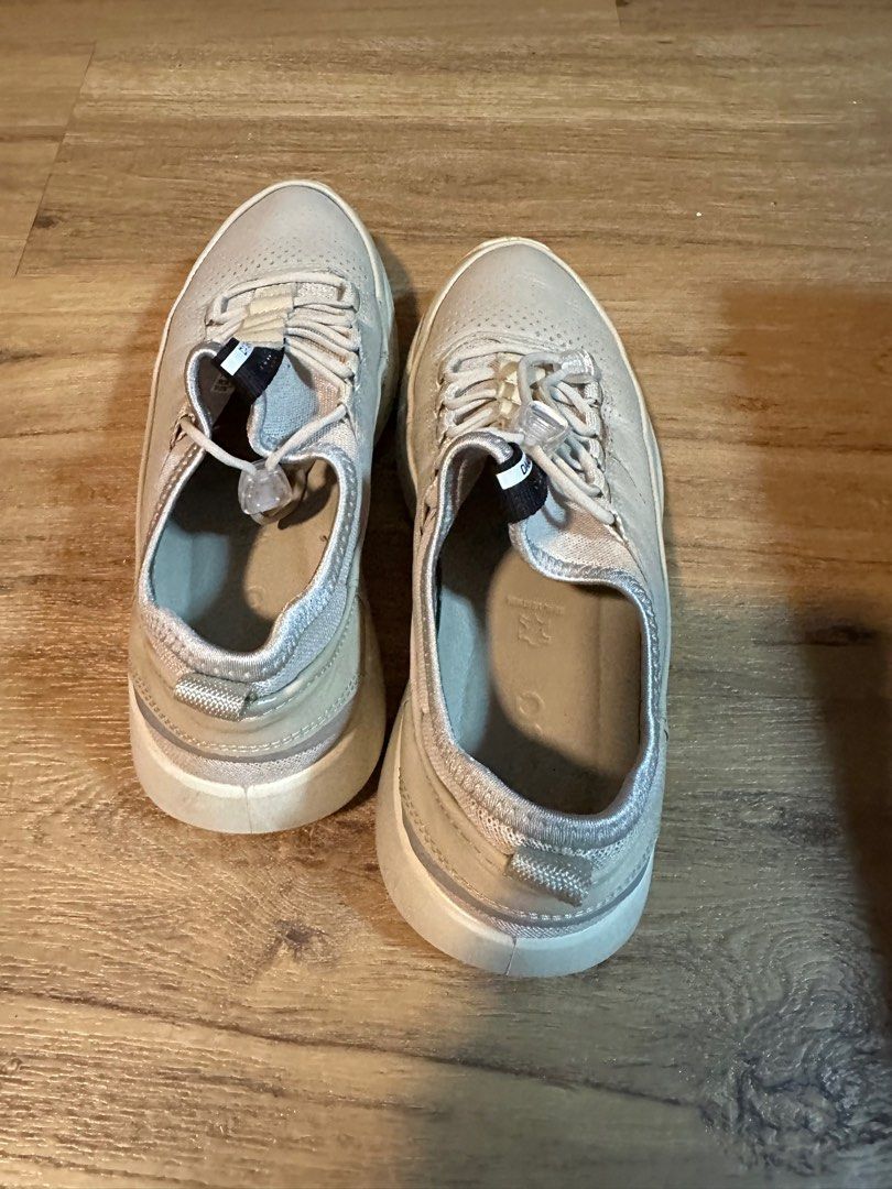 Ecco soft 5 toggle sneaker discount