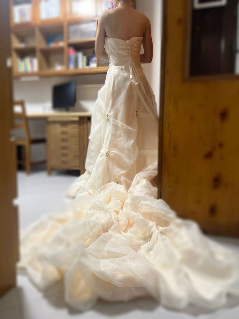 Elegant champagne wedding dresses discount