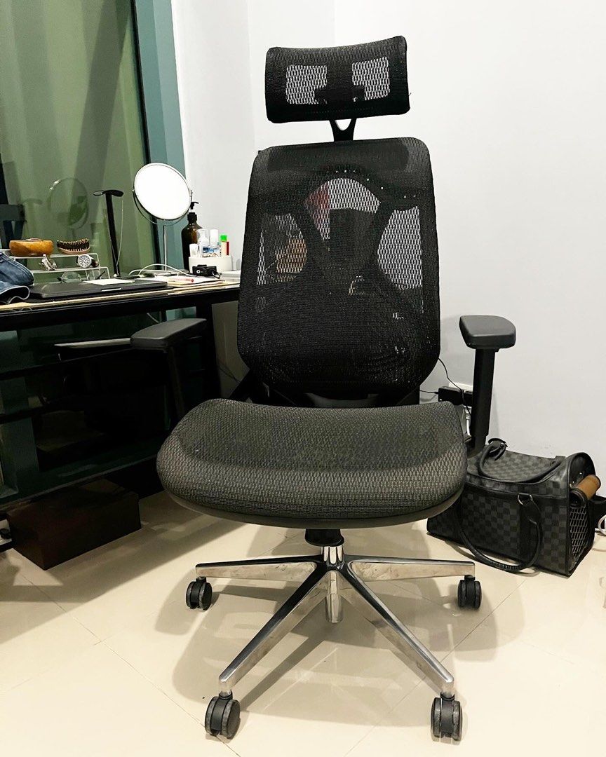 ErgoPrime Ergonomic Chair