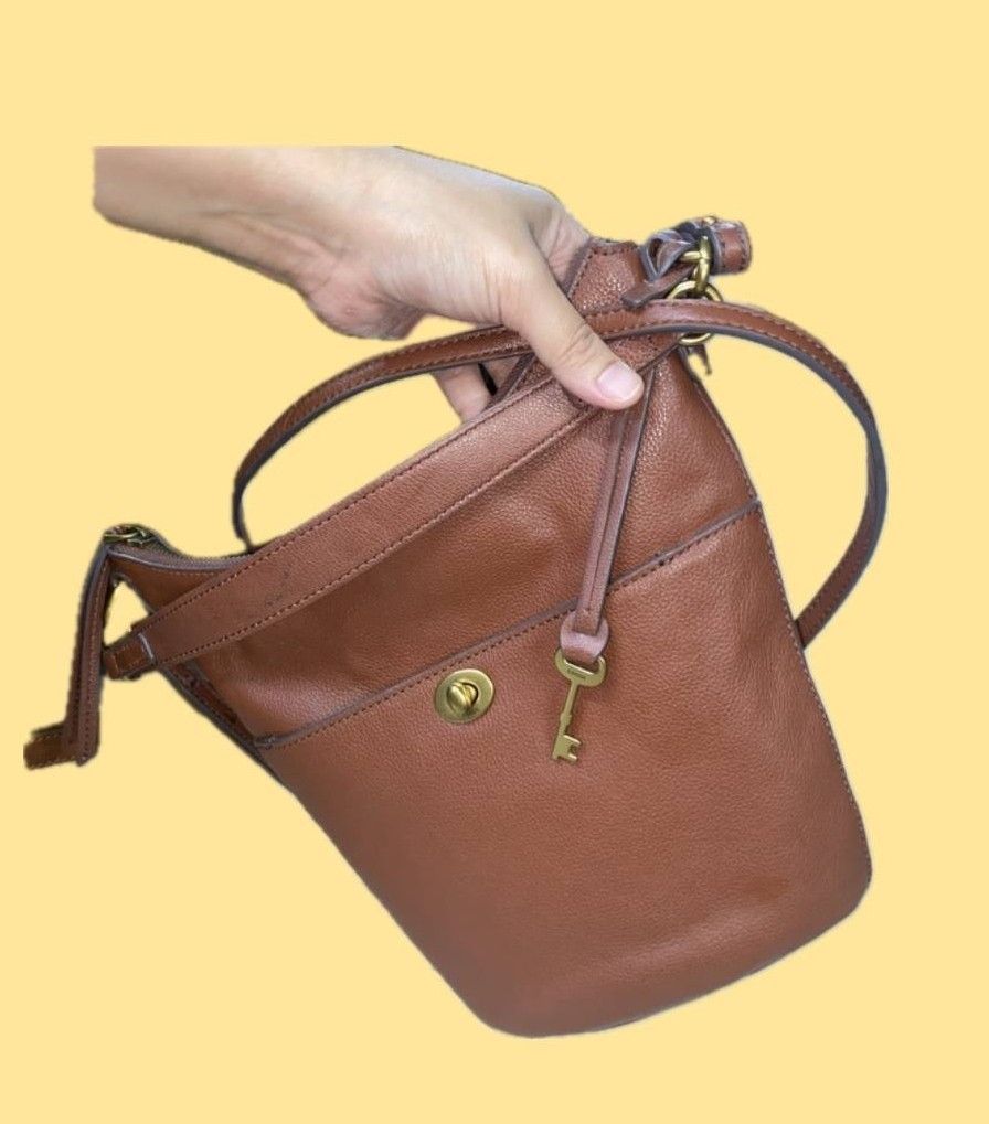 Fossil amelia small sale bucket