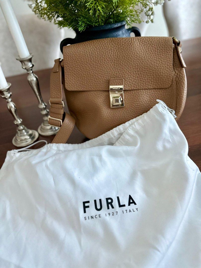 Furla glenn shoulder bag clearance