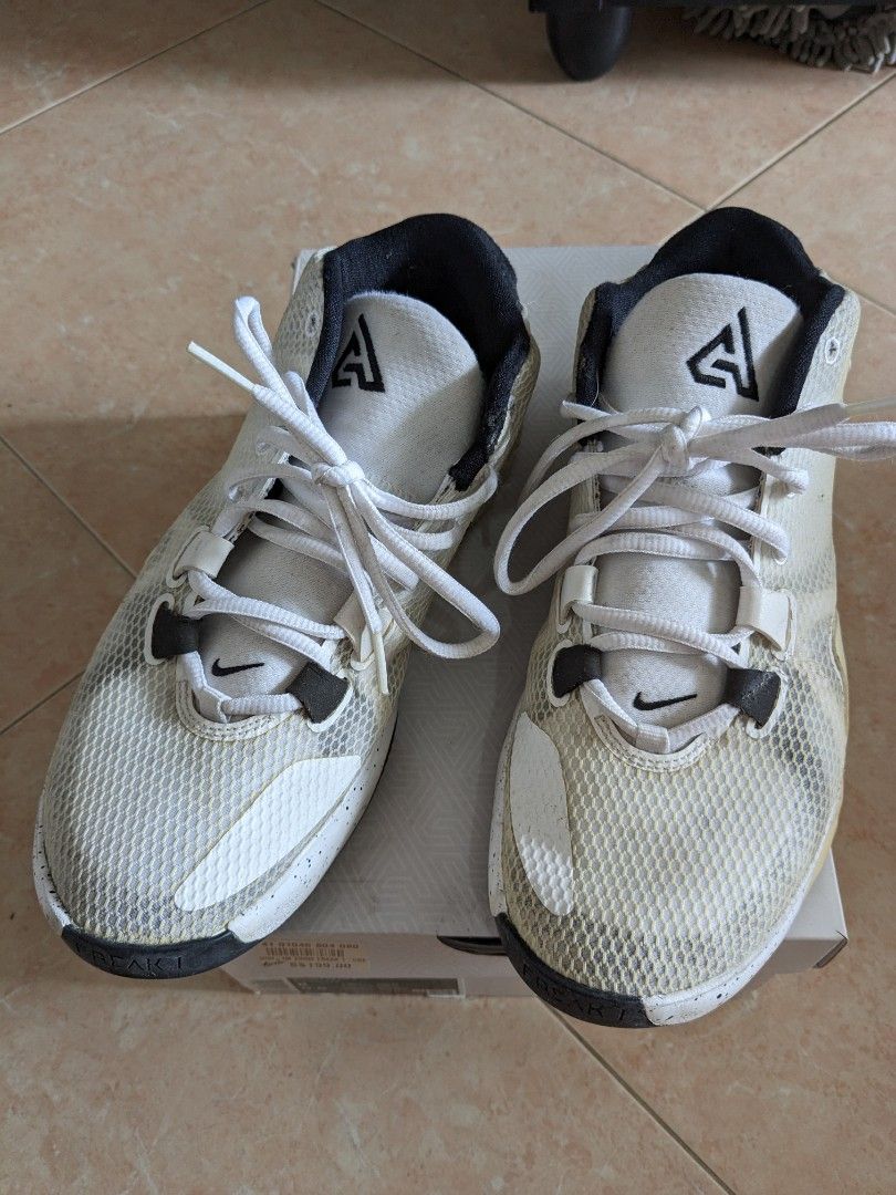 Giannis antetokounmpo cheap sneaker