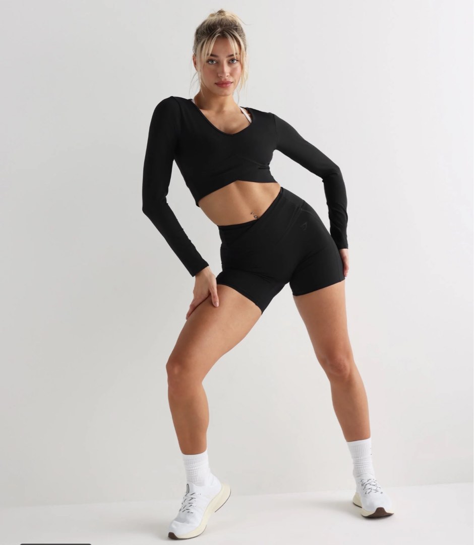 Gymshark Crossover Shorts (Black), Women's Fashion, Activewear on Carousell