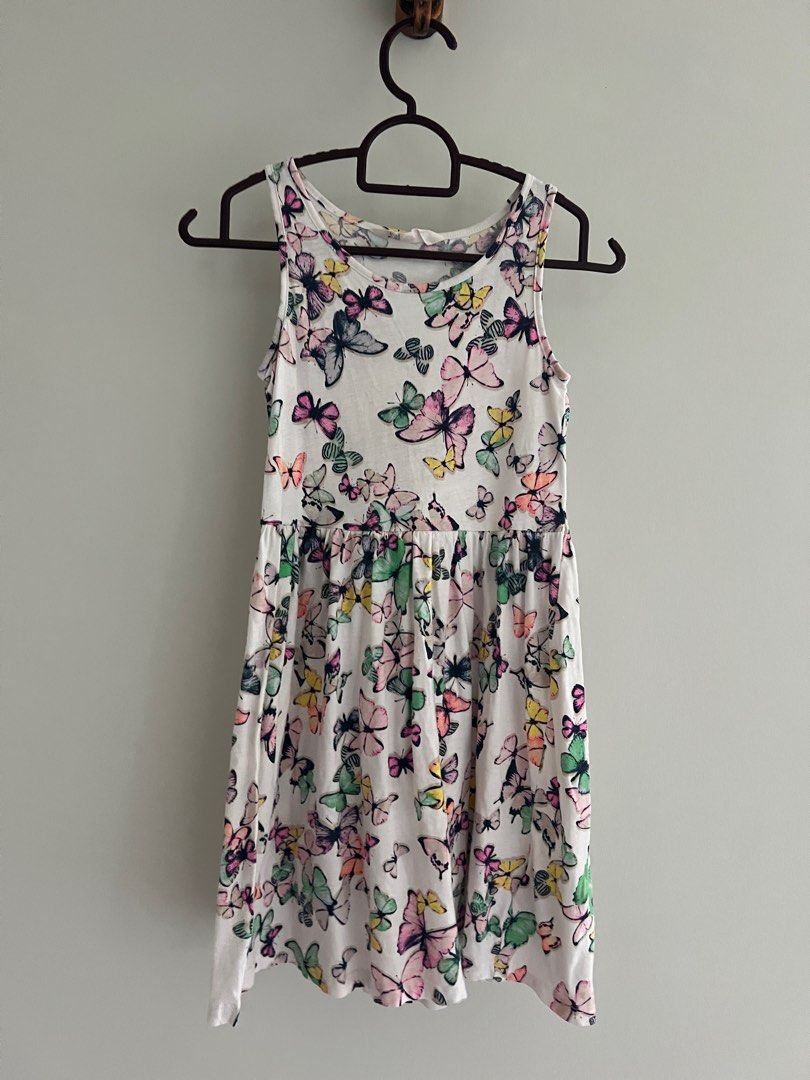 H M Girls Butterfly Dress Age 6 8 years Babies Kids Babies Kids Fashion on Carousell