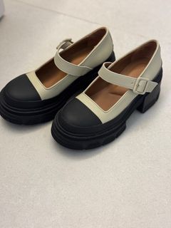 （分類：）位於 。 由 guess_wat_ 提交（商品編號 1286204662，圖片 1）。簡介： 。