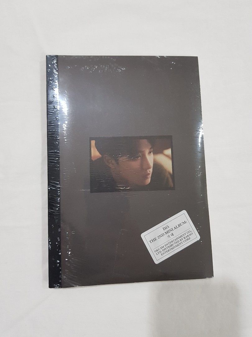 Kyungsoo Expectation Note ver (Category: K-Wave Merchandise) located in Makati City. Submitted by nicgee (Listing ID 1286219790, Image 1). Description: Sealed with complete inclusions With unofficial freebie Can include EXO nature republic official standee if bought with EXO Don't mess up my tempo Negotiable.