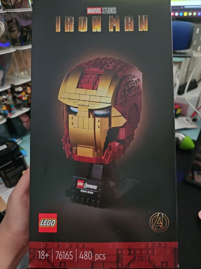 LEGO Marvel Iron Man bust 76165 MISB Retired set Hobbies