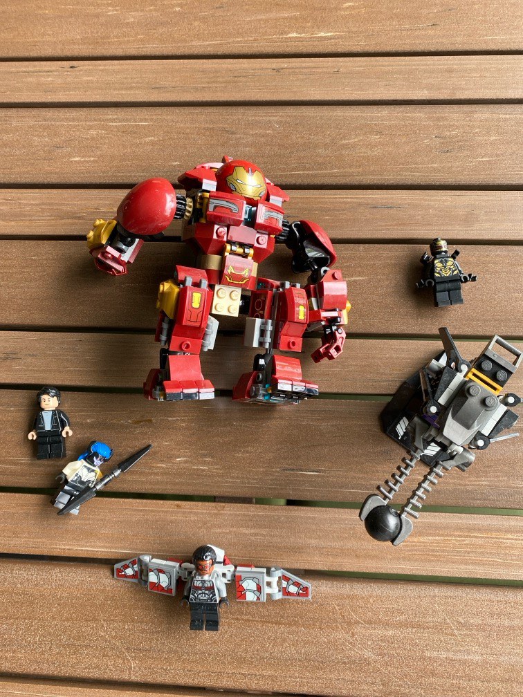 Hulk buster deals smash up