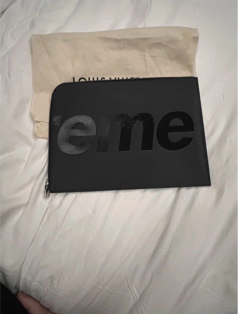 Louis vuitton supreme clutch clearance