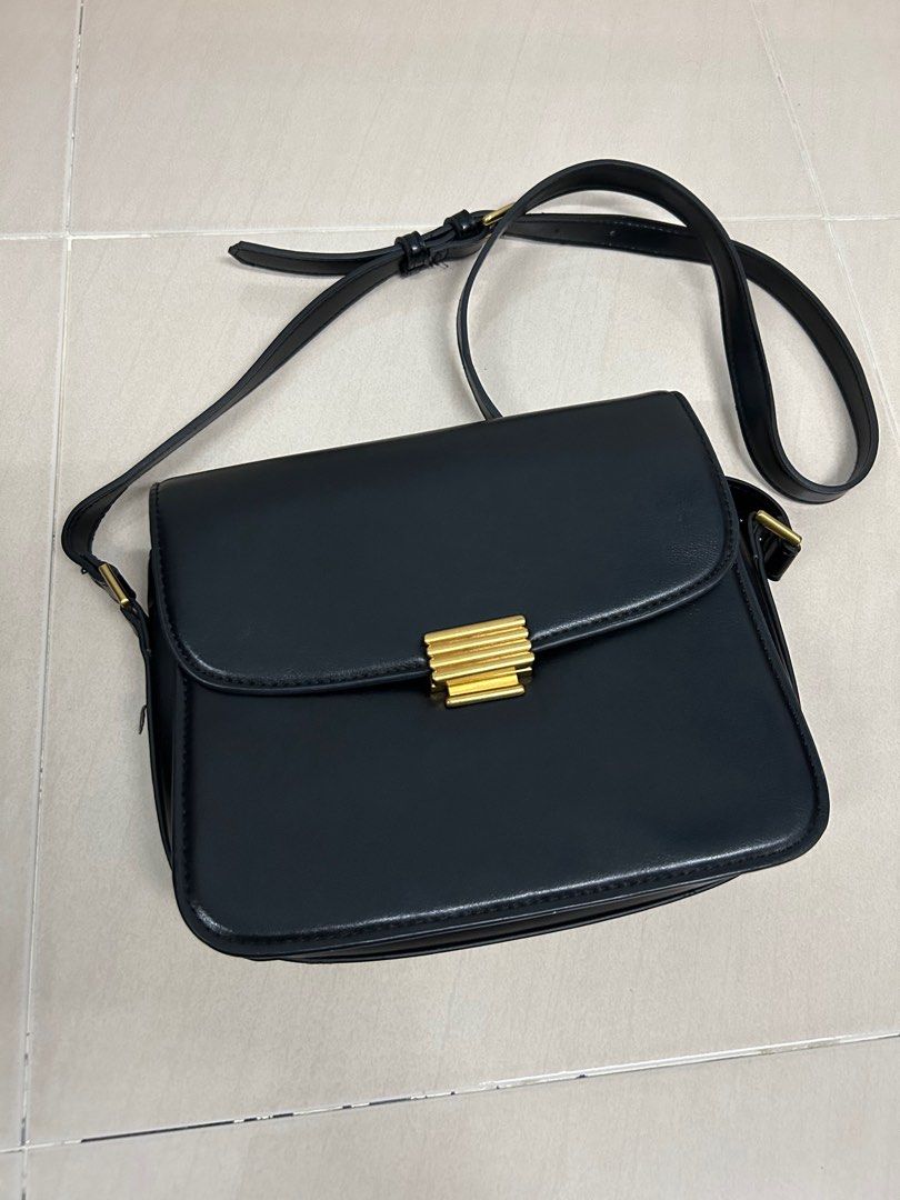 Mango flap sales cross body bag