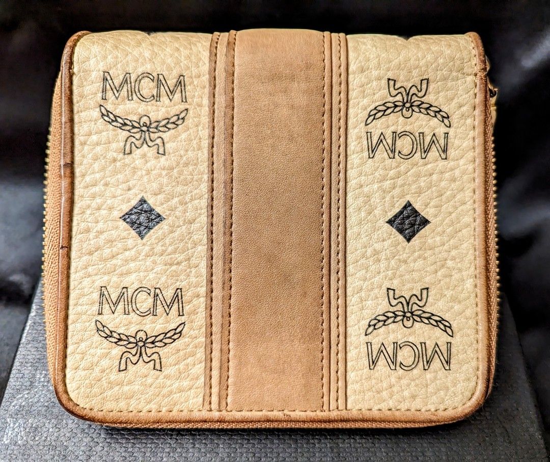Mcm gold wallet clearance