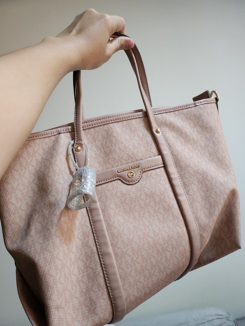 Authentic sale MK outlet