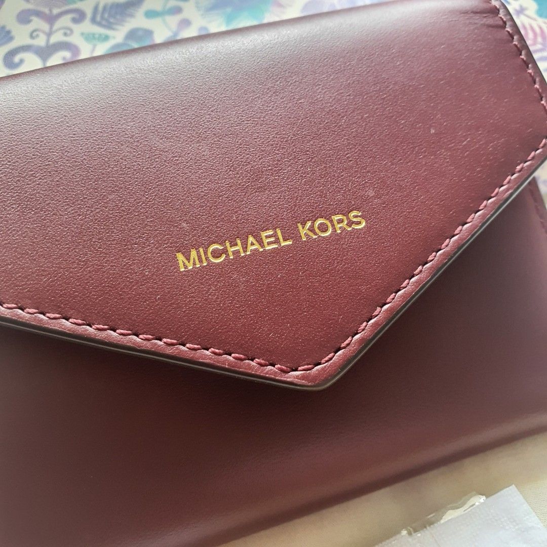 Michael Kors Blakely Wallet Burgandy