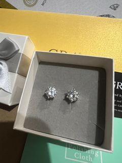 High-carbon Moissanite diamond earrings Sterling silver