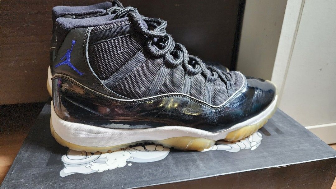 Nike air jordan space jam top 11