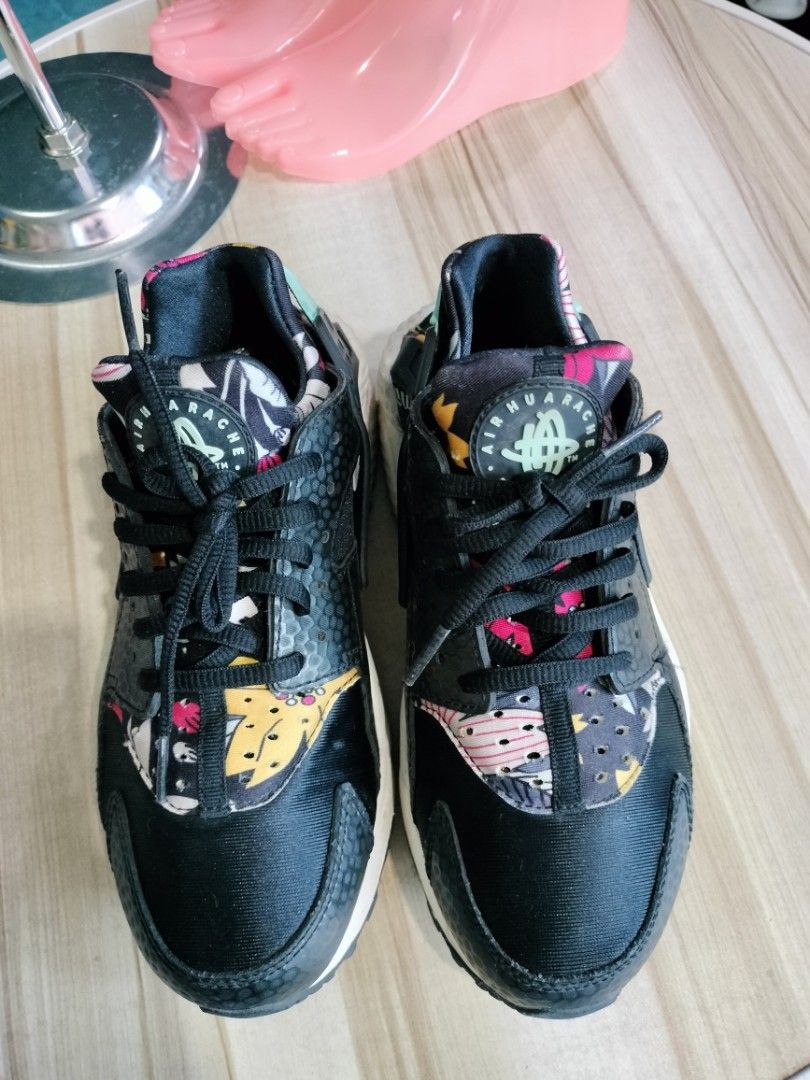 Air huarache deals run floral