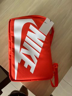 (Category: ) located in . Submitted by quick_sneakers (Listing ID 1286218503, Image 1). Description: .