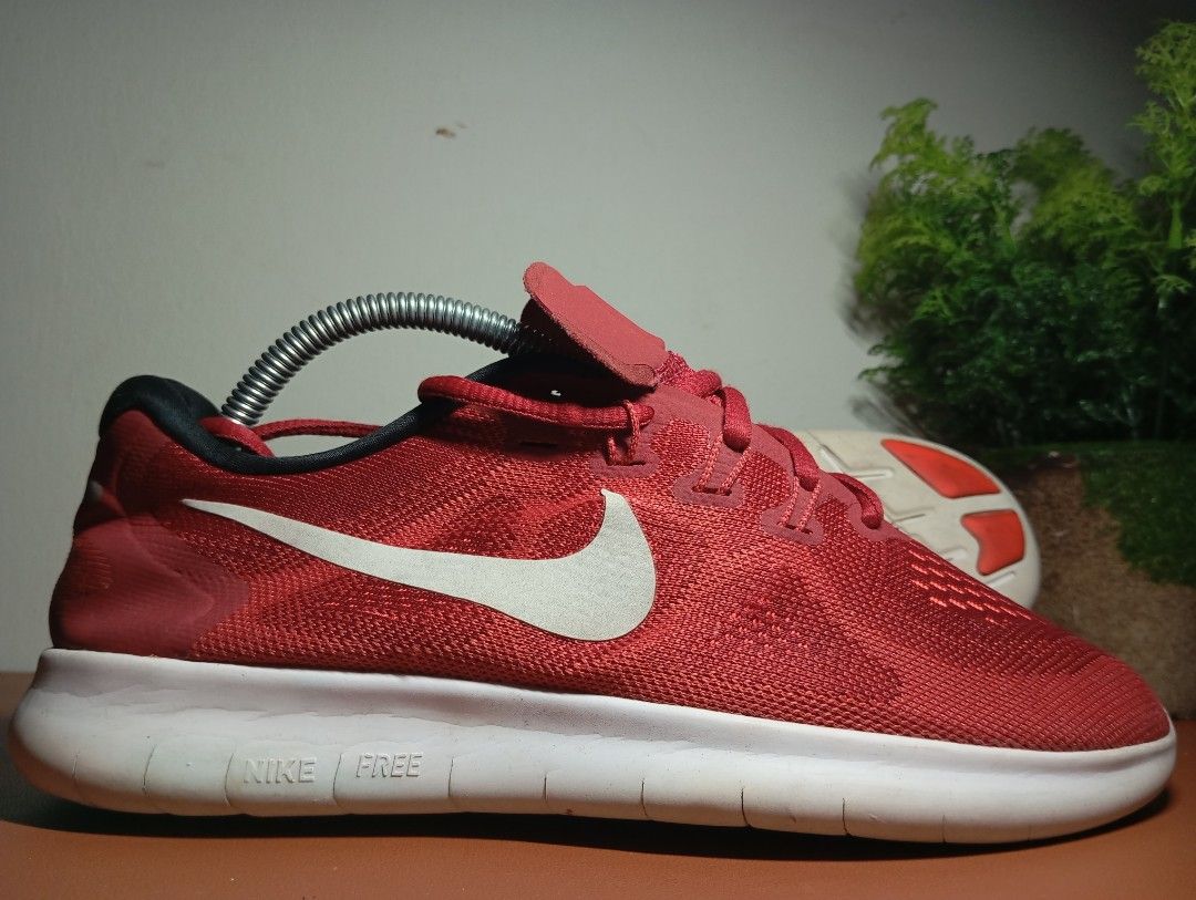 Free rn deals flyknit youth
