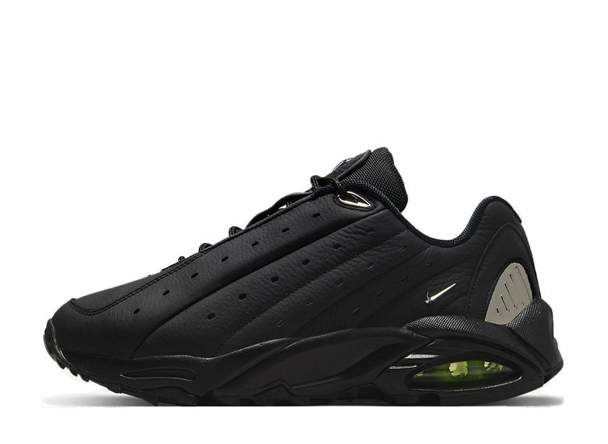 Nike tailwind 4 triple black discount