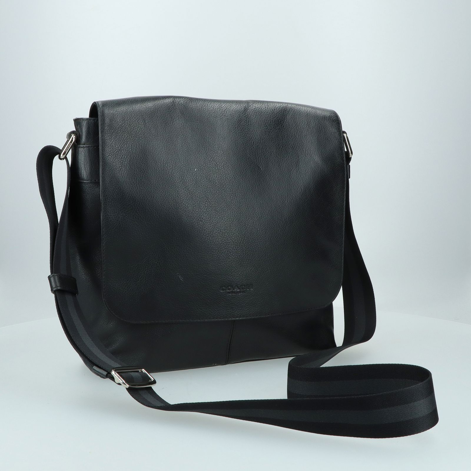 NO REFUND READ DESCRIPTION COACH F72362 BLACK CHARLES MESSENGER BAG 237046602 KM