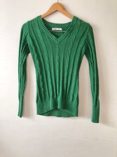Old Navy Cable Knit Pullover XS