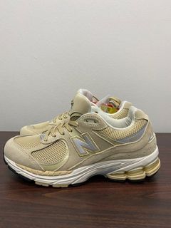 Onhand Authentic New Balance 2002R (23.5 cm or US 7 Women)