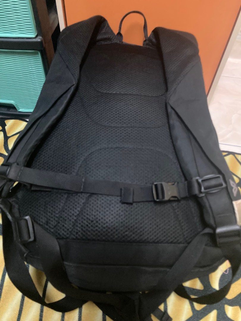 Original Kathmandu Kathmandu Laptop Backpack v3 26LTR travel backpack