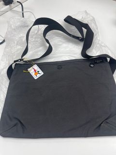 （分類：）位於 。 由 jesst554340078 提交（商品編號 1286258277，圖片 1）。簡介： 。