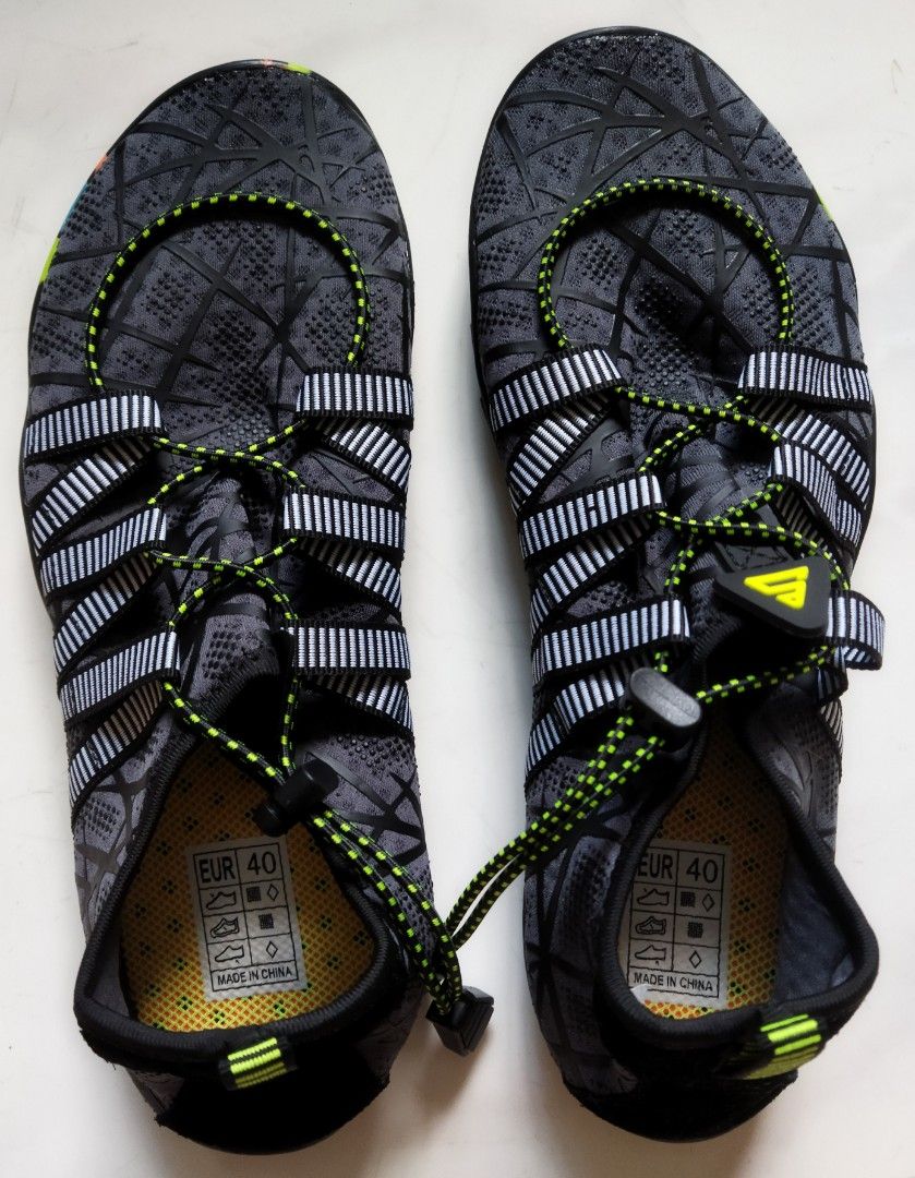Quick drying hotsell water shoes