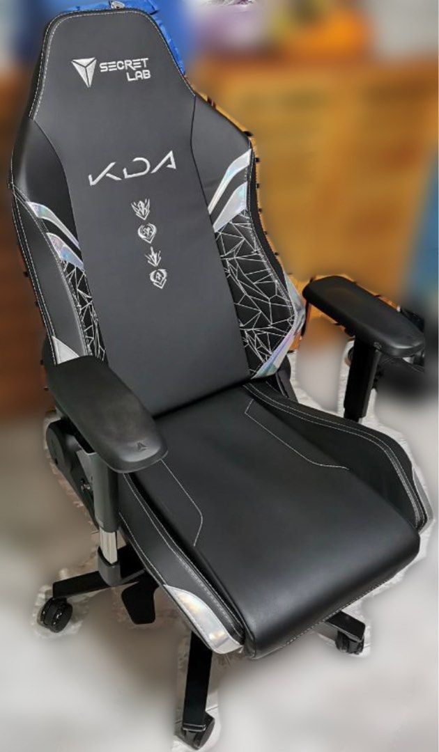 Secret lab omega on sale league of legends