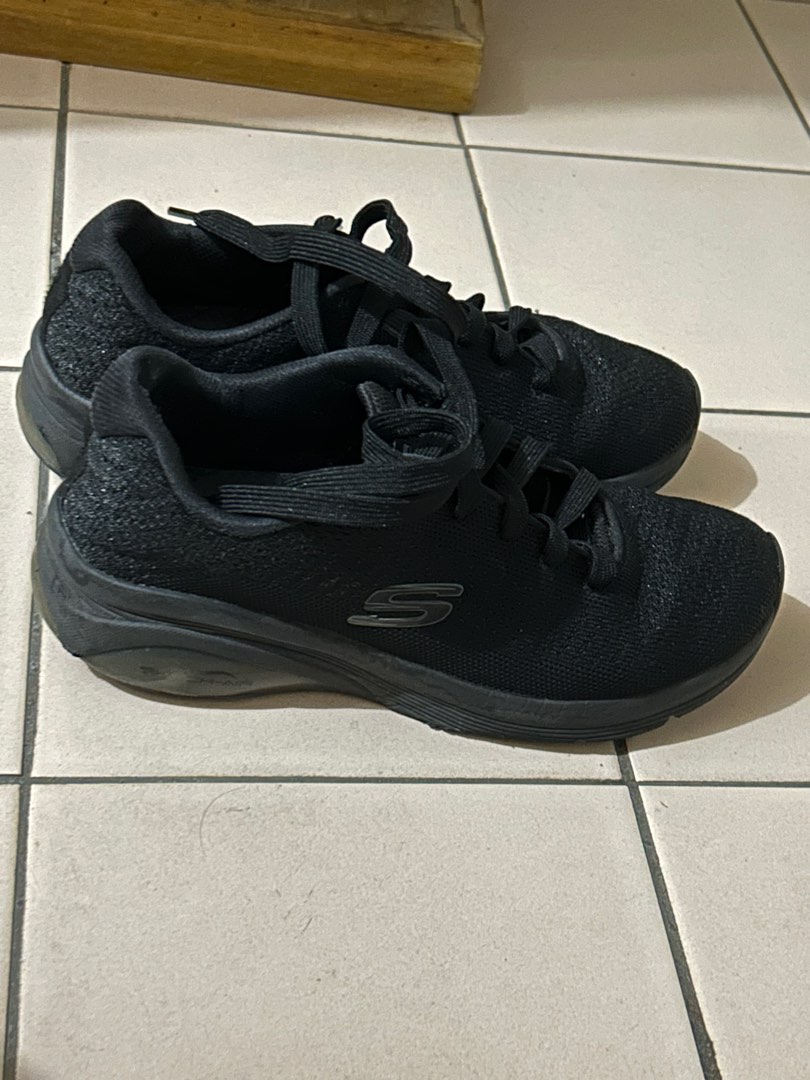 All black skechers shoes outlet