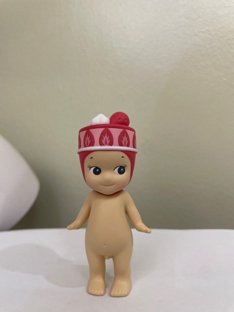 Sonny Angel Strawberry Shortcake (Category: Designer & Blind Box Toys) located in Pasig City. Submitted by decluttts (Listing ID 1286261658, Image 1). Description: ⭐️SONNY ANGELS ⭐️ » Dessert series: Strawberry Shortcake - ₱500 🍓🍰 *in good condition!! w foil and box<3 *mop: strictly thru GCash/BP| transfer only *mod: grab, lalamove, angkas (sf c/o buyer).
