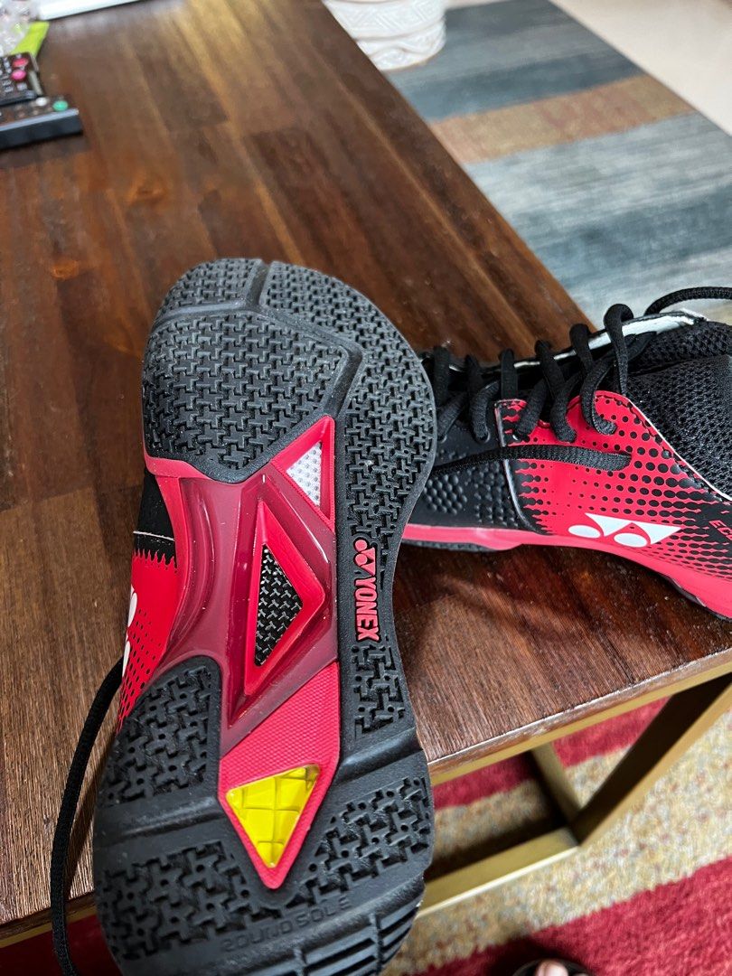 Cheap squash hotsell shoes