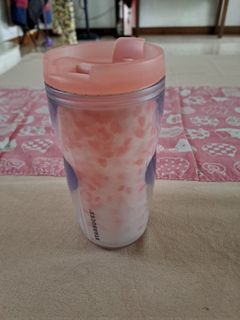 (Category: ) located in . Submitted by limshopmore (Listing ID 1286224015, Image 1). Description: .