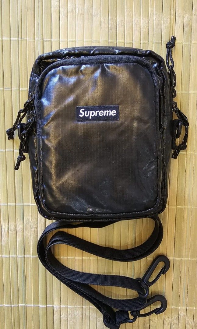 Supreme 2017 shoulder bag 2025