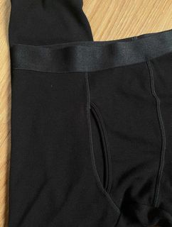 Uniqlo HEATTECH Tights leggings men black (Ultra Warm), Men's Fashion,  Bottoms, Sleep and Loungewear on Carousell