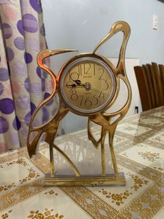 Vintage Seiko Quartz Swan Design Clock