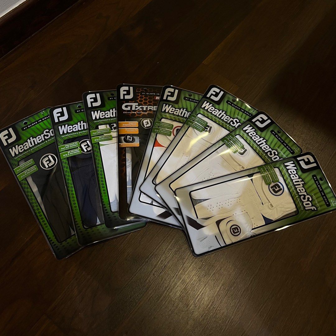 Women and Men s Size 21 FootJoy Gloves Sports Equipment Sports