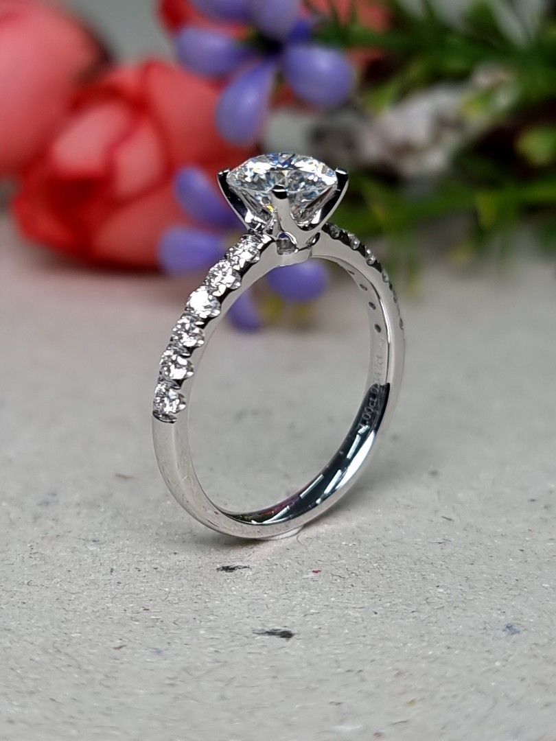 White gold hotsell real diamond ring