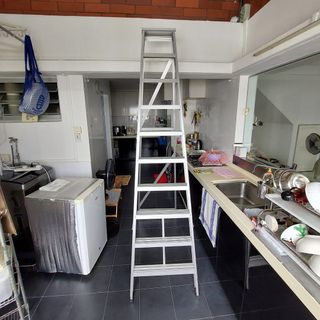 (Category: ) located in . Submitted by aikping (Listing ID 1286441297, Image 1). Description: .