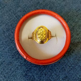 18K Saudi gold 2 tone ring